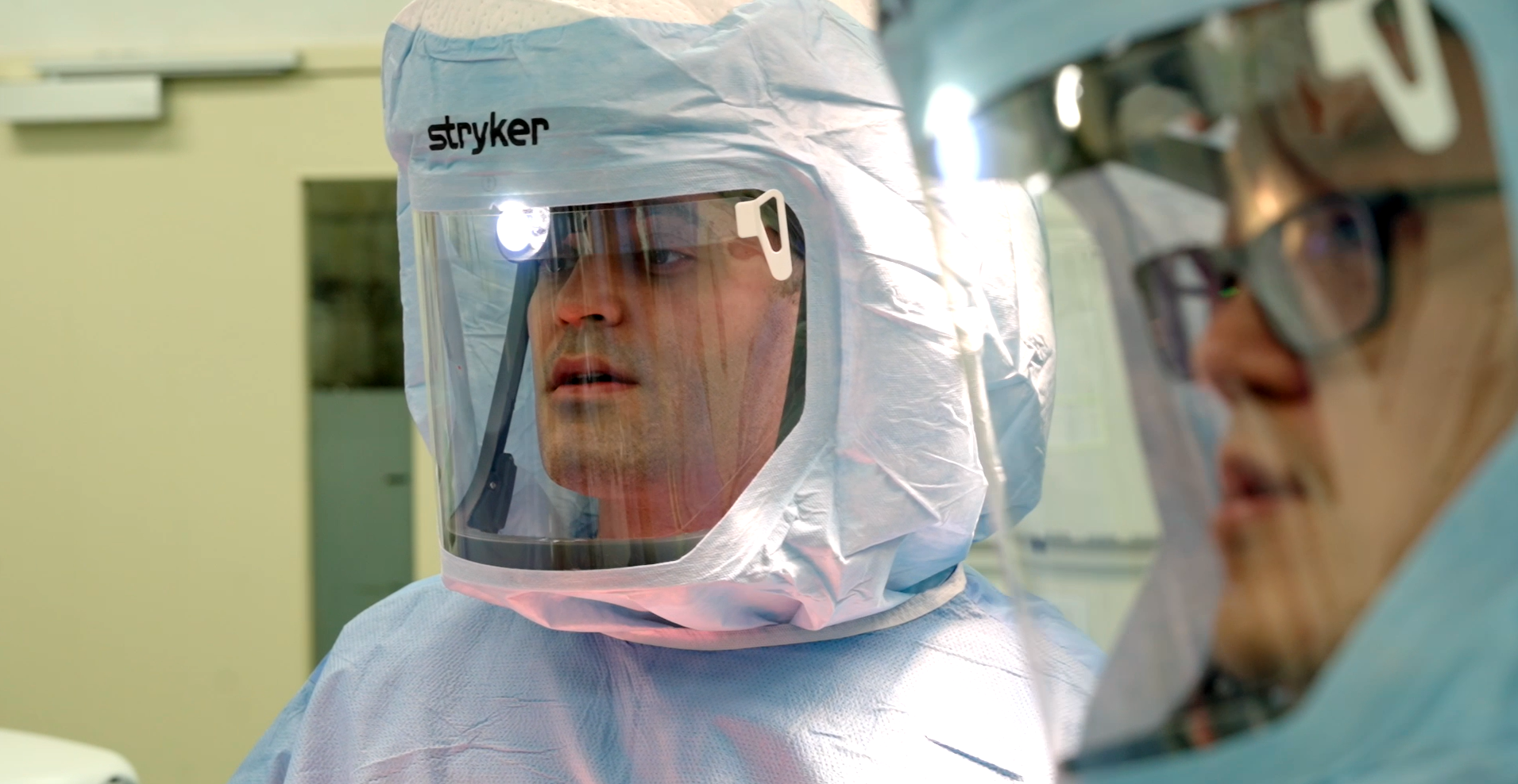 The Prince Charles Hospital’s Director of Orthopaedic Surgery Dr Anthony Silva during a knee operation.