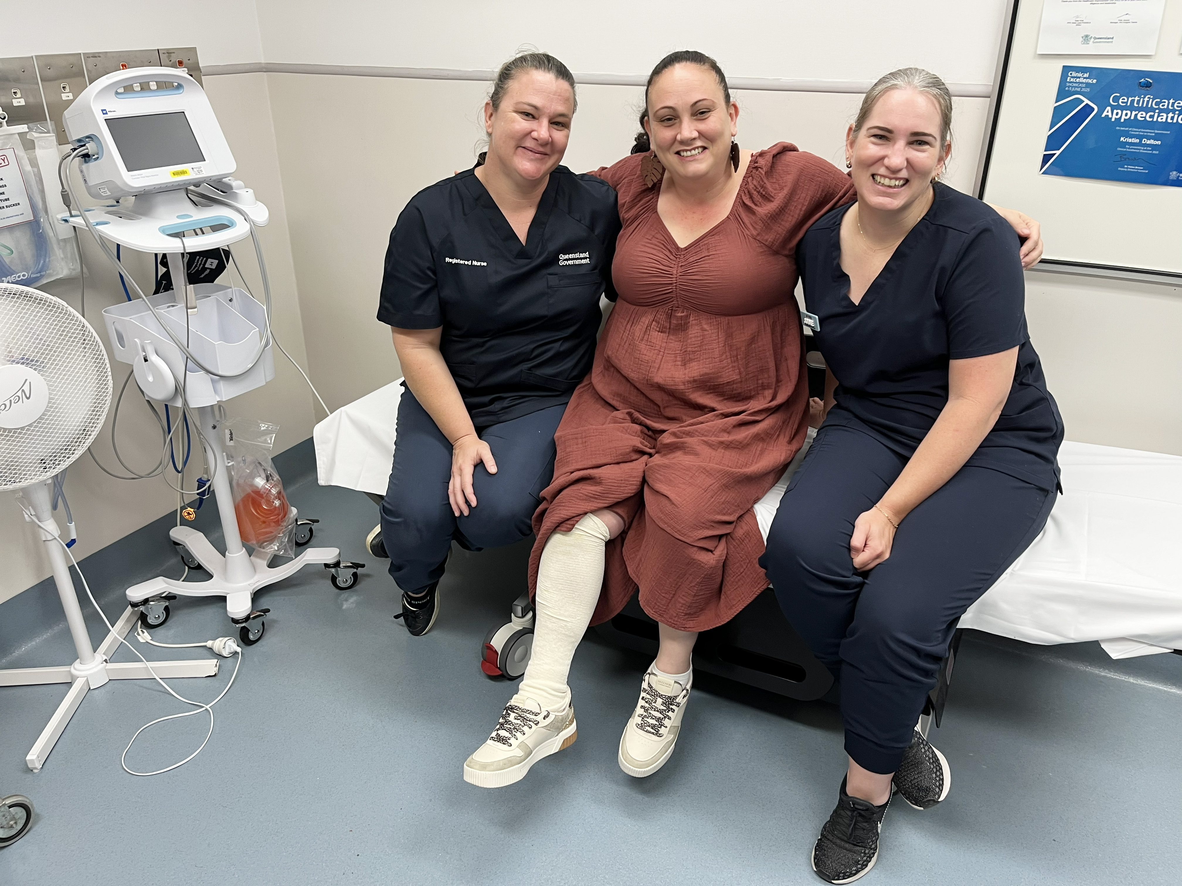 PODSS nurses Jodi Healy (left) and Jodie Batley (right) with patient Amanda Latimer at Rockhampton Hospital