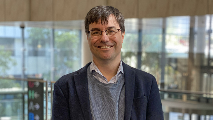 Dr Graham Grove Dr Graham Grove