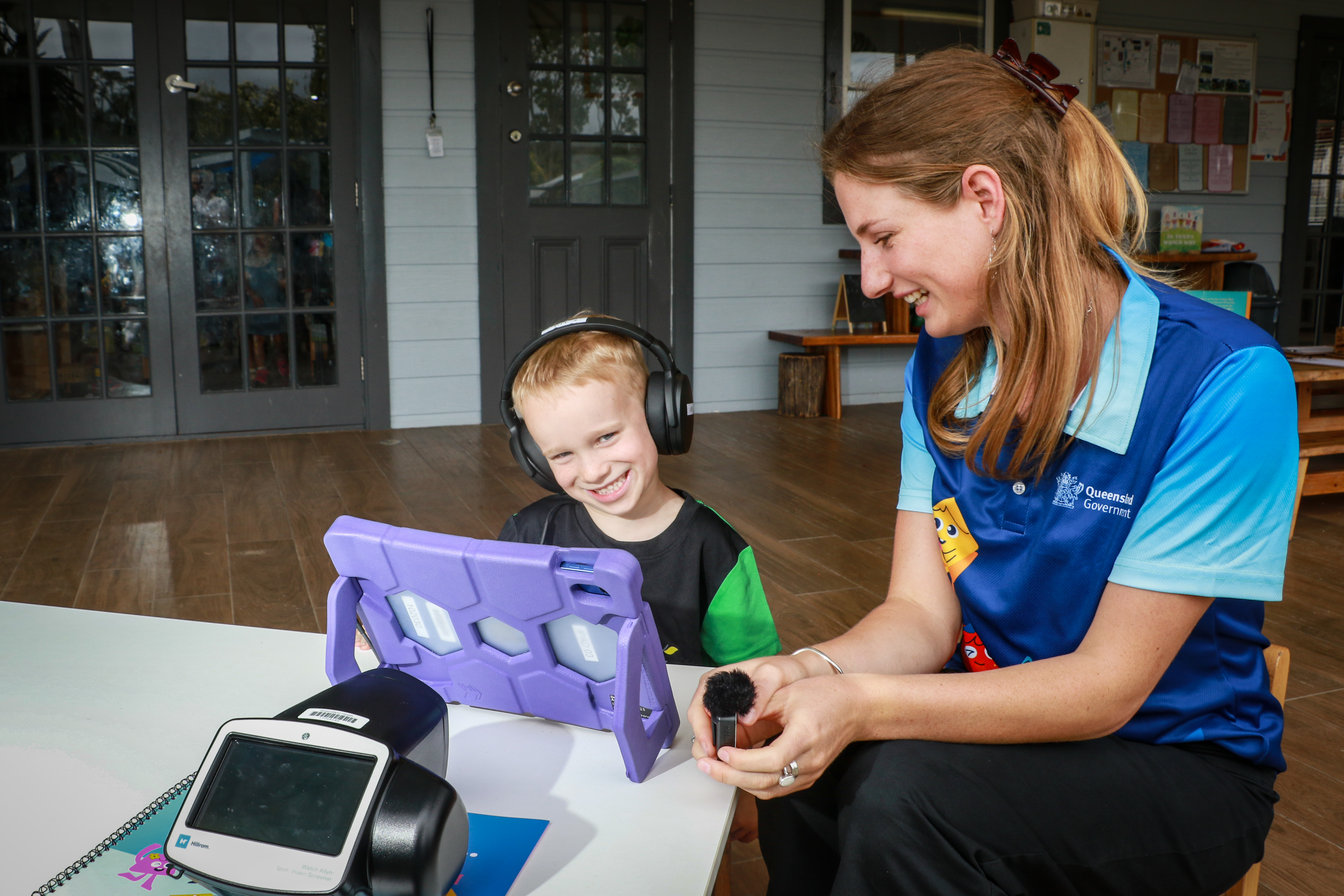 Reef, 4 years old, takes part in the Healthy Kindy Kid program with Allied Health Assistant Ella Spark.